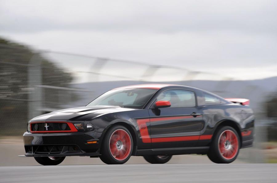  Ford Mustang Boss 302 Laguna Seca 2010 года  (фото 58 из 132)
